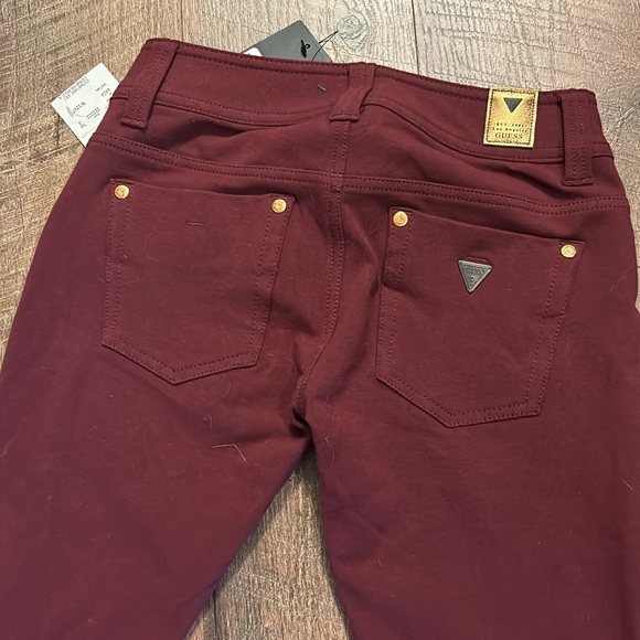 Guess Burgandy Jeggings - Jenna Skinny Pants - Picture 3 of 3